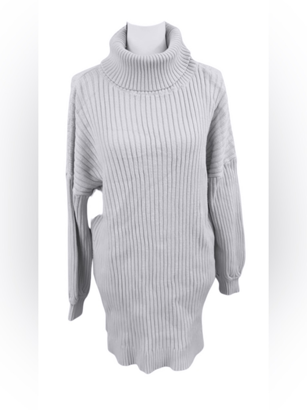 Relaxed Ribbed Turtleneck Sweater in Light Taupe